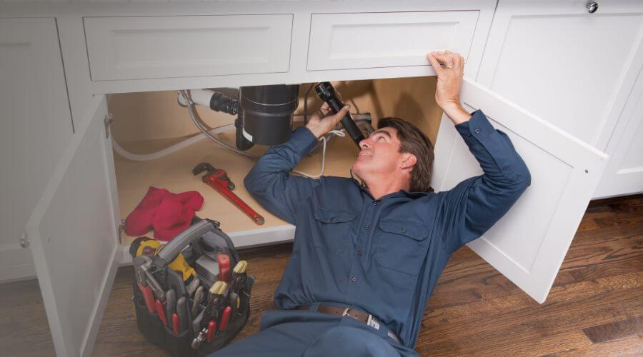 Local expert plumbing services in Stowell, TX